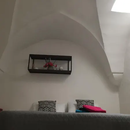 Via Dante Luxury Bed and Breakfast