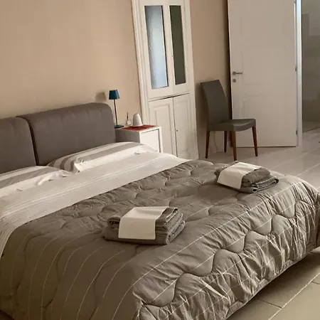 Bed & Breakfast Via Dante Luxury Matino