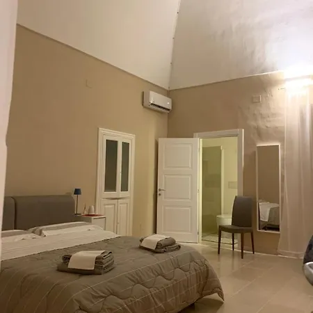 Bed & Breakfast Via Dante Luxury Matino