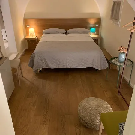 Bed & Breakfast Via Dante Luxury Matino